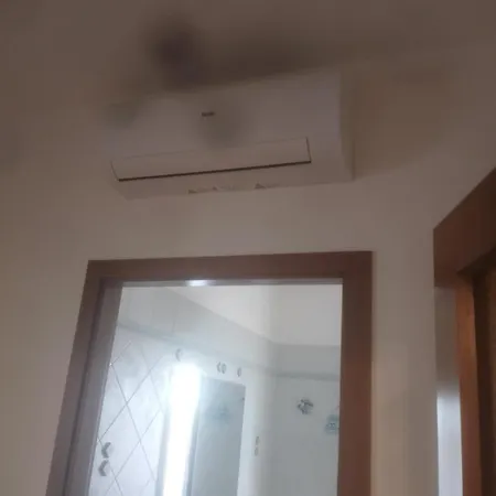 Casa Di Leonardo Λορέτο